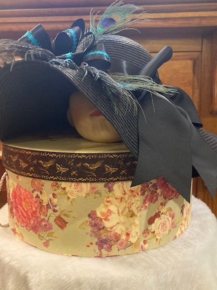 Black Peacock Tea Hat